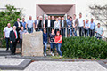 Gruppenfoto vor dem Gemeindehaus., Bild: EL