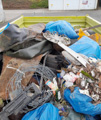 Anhänger der Ortsgemeinde mit illegal entsorgtem Unrat, Bild: OK