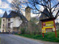 Der Bienenfutterautomat unmittelbar neben der Burg Rittersdorf ist wieder da, Bild: MH