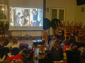 Alle schauten sich gespannt den Film Tischlein deck dich an, Bild: SM