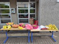Die Verpflegungstation vor der Sporthalle, Bild: MH